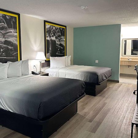 Super 8 By Wyndham Kannapolis Exterior photo
